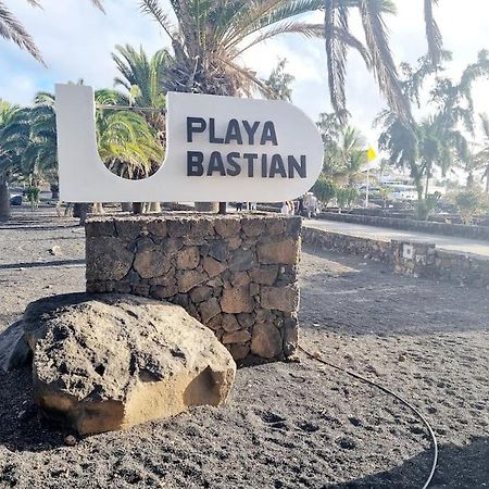 Playa Bastian First Line Of The Sea Apartment Коста Тегисе Екстериор снимка