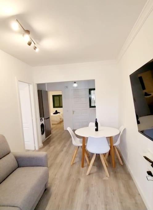 Playa Bastian First Line Of The Sea Apartment Коста Тегисе Екстериор снимка