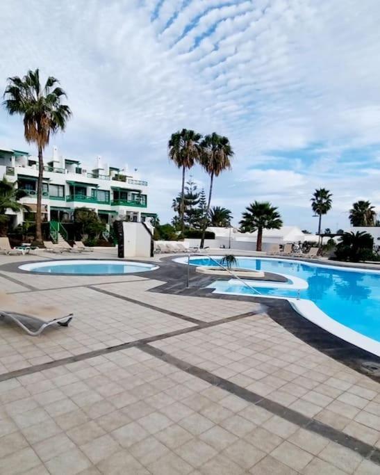 Playa Bastian First Line Of The Sea Apartment Коста Тегисе Екстериор снимка